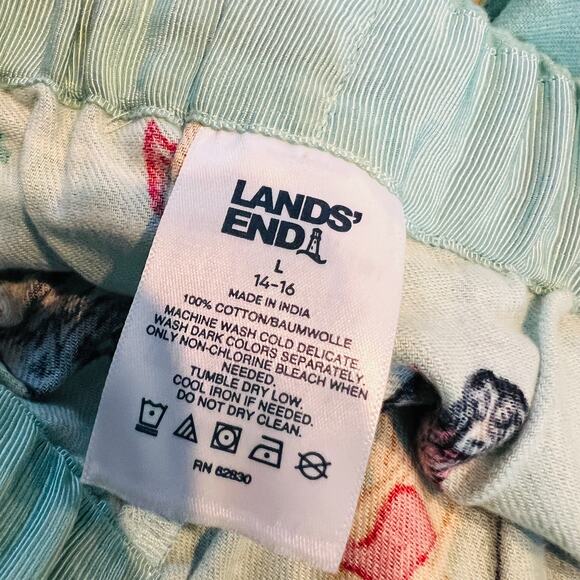 Lands End Christmas Dogs and Cats Shorts Sage - L - Picture 5 of 5